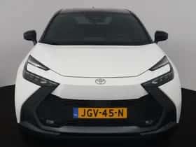 Toyota C-HR (2025) thumbnail 24