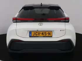 Toyota C-HR (2025) thumbnail 25