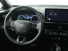 Toyota C-HR (2025) thumbnail 28