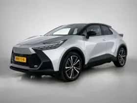 Toyota C-HR (2025) thumbnail 2