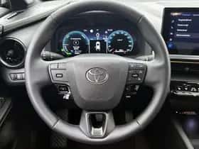 Toyota C-HR (2025) thumbnail 17