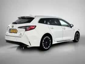 Toyota Corolla_Touring_Sports (2021) thumbnail 3