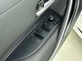 Toyota Corolla_Touring_Sports (2021) thumbnail 23