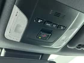 Toyota Corolla_Touring_Sports (2021) thumbnail 24