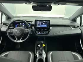 Toyota Corolla_Touring_Sports (2021) thumbnail 4