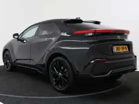 Toyota C-HR (2025) thumbnail 16