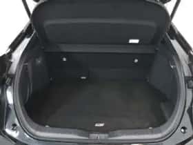 Toyota C-HR (2025) thumbnail 5