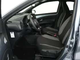 Toyota Aygo (2025) thumbnail 19