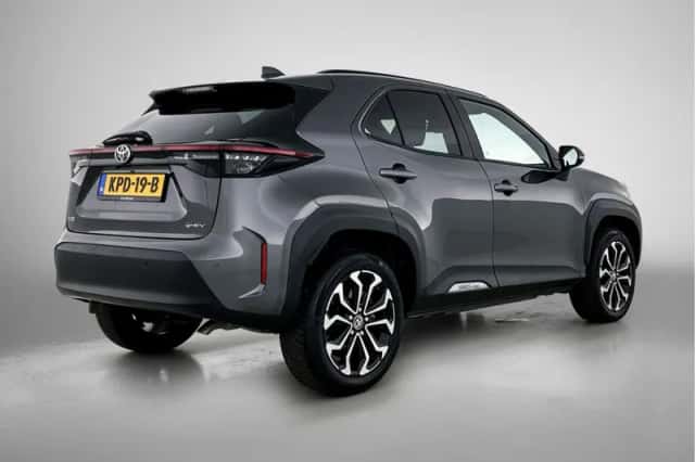 Toyota Yaris_Cross (2025) thumbnail 2