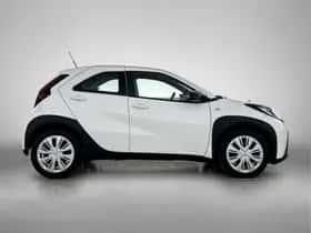 Toyota Aygo (2024) thumbnail 11