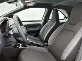 Toyota Aygo (2024) thumbnail 15
