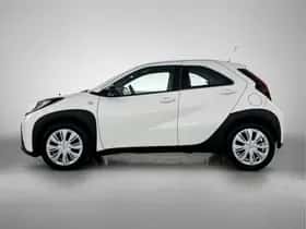 Toyota Aygo (2024) thumbnail 3