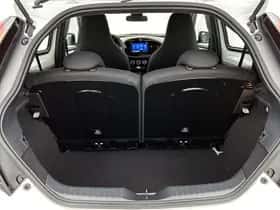 Toyota Aygo (2024) thumbnail 23