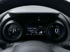 Toyota Yaris (2021) thumbnail 6