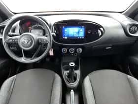 Toyota Aygo (2024) thumbnail 4