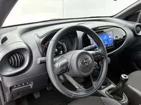 Toyota Aygo (2024) thumbnail 36