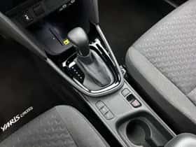 Toyota Yaris_Cross (2025) thumbnail 10