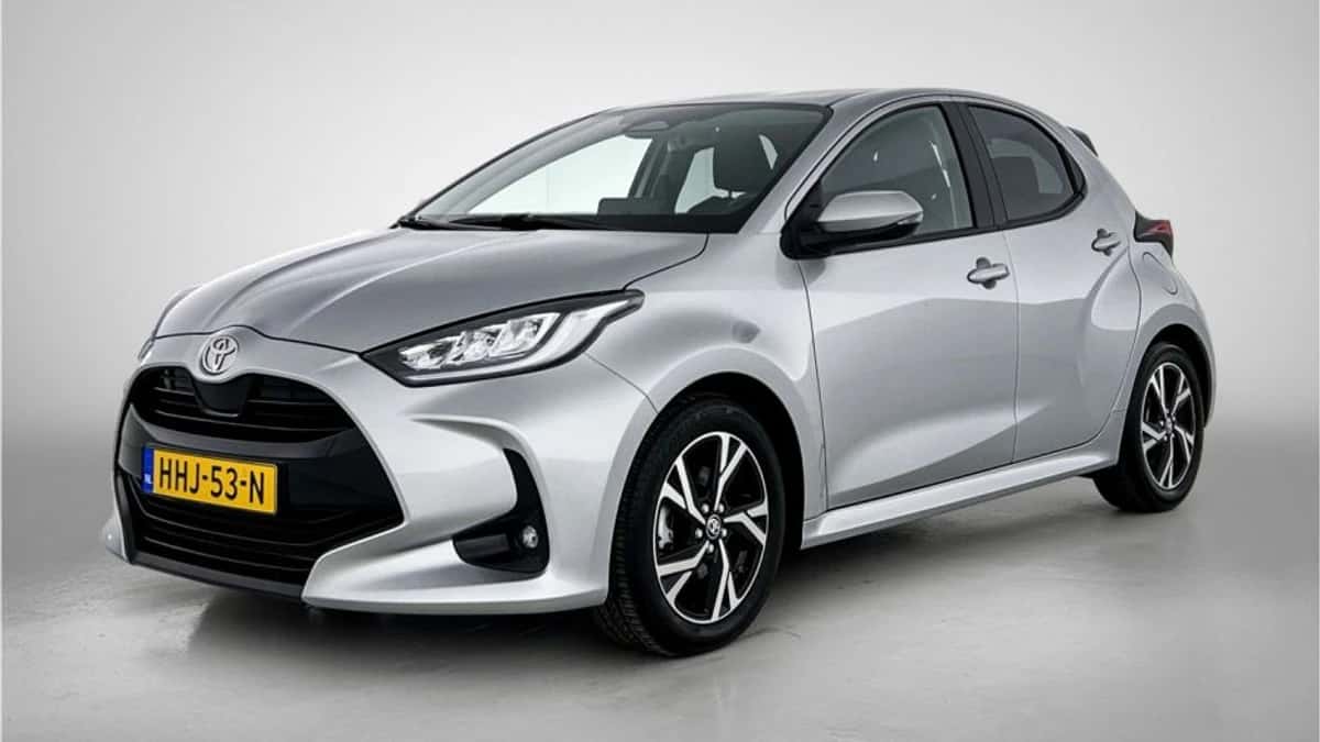 Toyota Yaris (2025) — foto 1