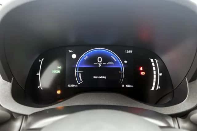 Toyota Yaris (2025) thumbnail 5