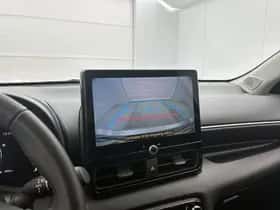 Toyota Yaris (2025) thumbnail 8