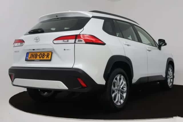 Toyota Corolla_Cross (2025) thumbnail 2