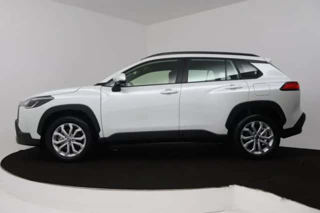Toyota Corolla_Cross (2025) thumbnail 3