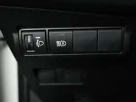 Toyota Corolla_Cross (2025) thumbnail 6