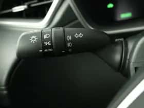 Toyota Corolla_Cross (2025) thumbnail 6