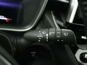 Toyota Corolla_Cross (2025) thumbnail 7