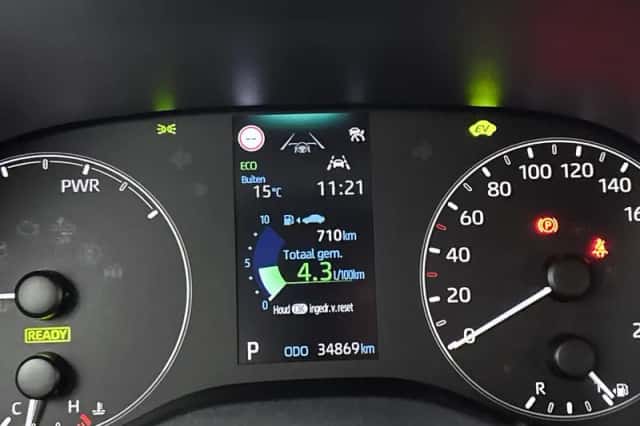 Toyota Yaris (2025) thumbnail 5