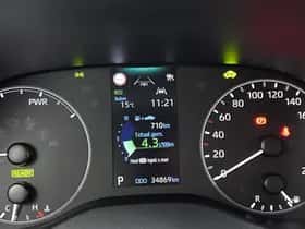 Toyota Yaris (2025) thumbnail 5