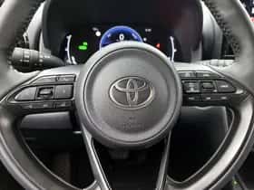 Toyota Yaris_Cross (2025) thumbnail 17