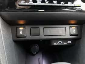 Toyota Yaris_Cross (2025) thumbnail 18