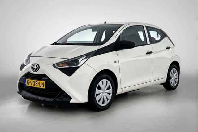 Toyota Aygo (2019) thumbnail 1