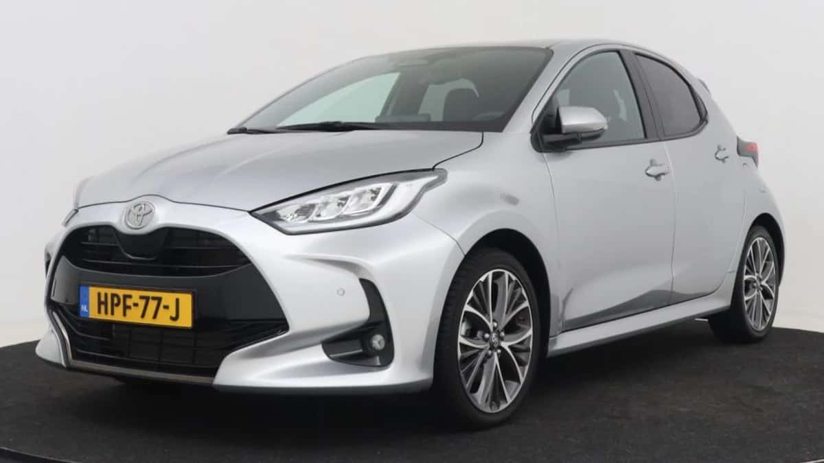 Toyota Yaris (2025) — foto 1