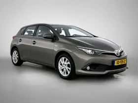 Toyota Auris (2018) thumbnail 12