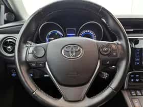 Toyota Auris (2018) thumbnail 17