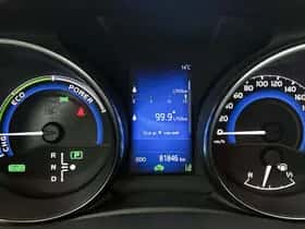 Toyota Auris (2018) thumbnail 5