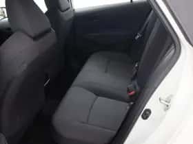 Toyota Corolla_Touring_Sports (2025) thumbnail 17