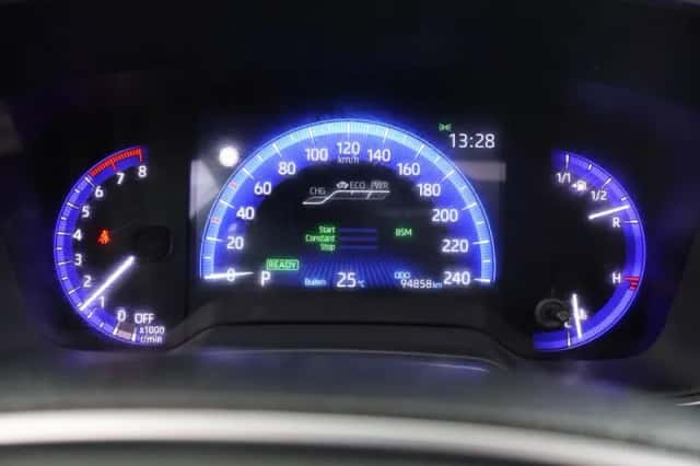 Toyota Corolla_Touring_Sports (2020) thumbnail 5