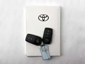 Toyota Corolla_Cross (2024) thumbnail 32