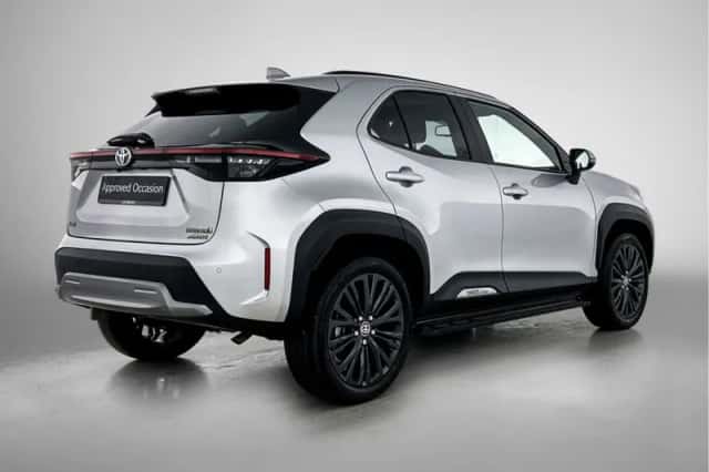 Toyota Yaris_Cross (2024) thumbnail 2