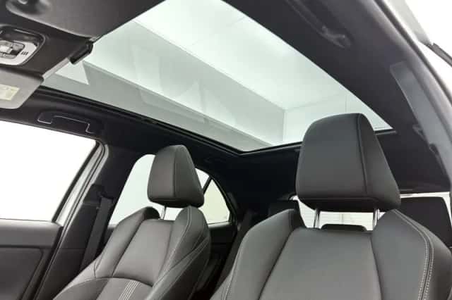 Toyota Yaris_Cross (2024) thumbnail 4