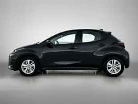 Toyota Yaris (2025) thumbnail 3