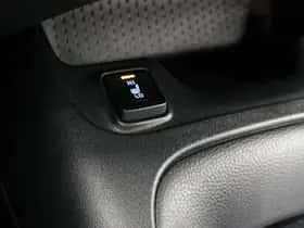 Toyota Corolla_Touring_Sports (2021) thumbnail 18