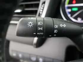 Toyota Camry (2021) thumbnail 11