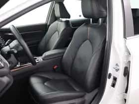 Toyota Camry (2021) thumbnail 26