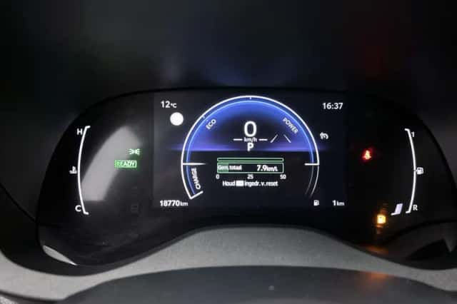 Toyota Yaris (2024) thumbnail 5