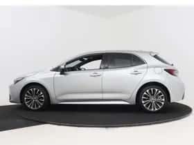 Toyota Corolla (2024) thumbnail 3