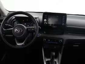 Toyota Yaris (2020) thumbnail 4